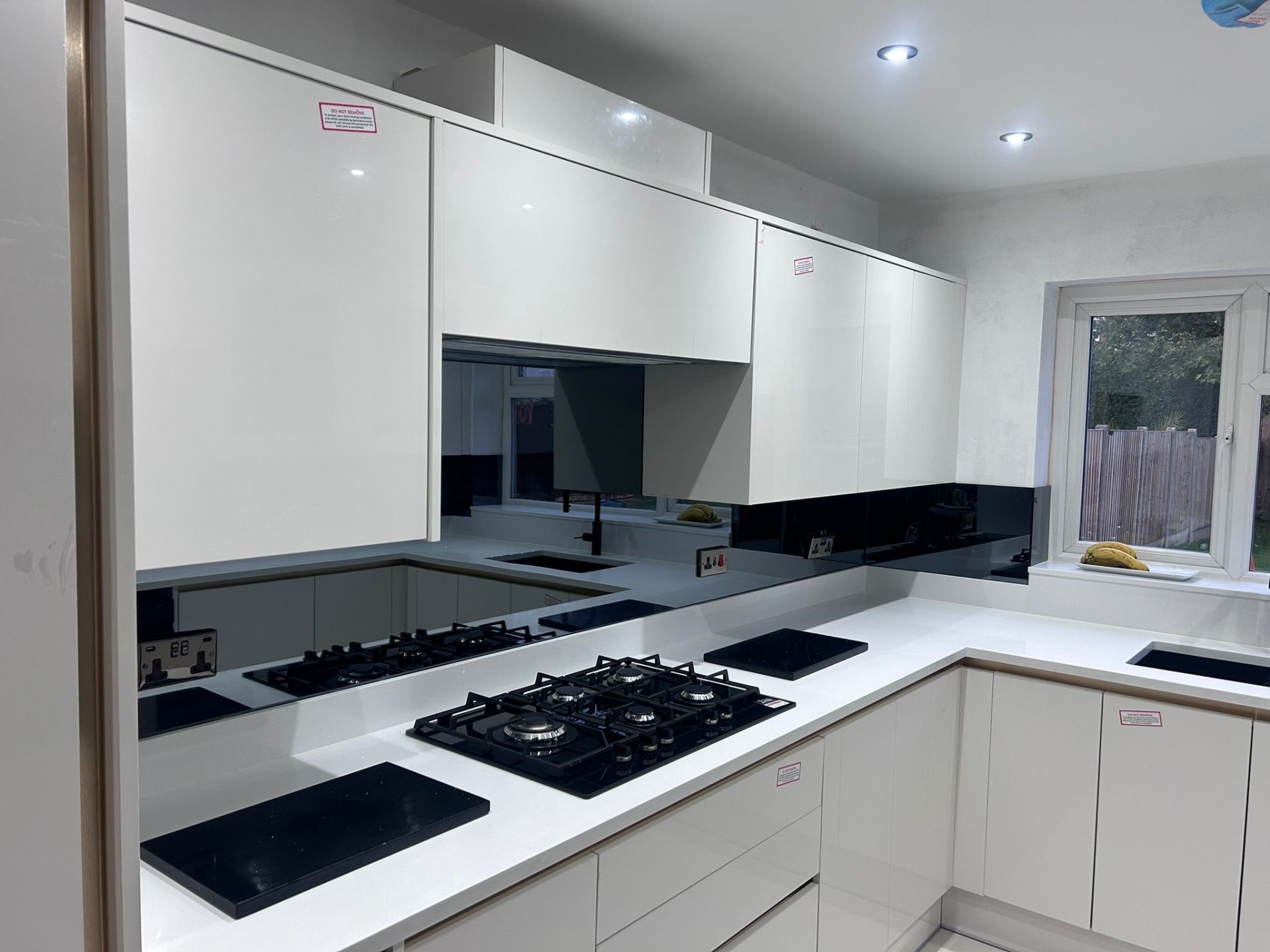 Splashbacks by Jays Glass & Glazing