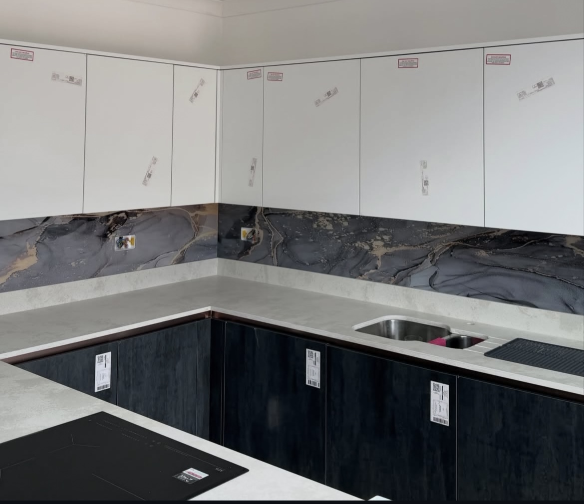 Painted Glass Splashbacks