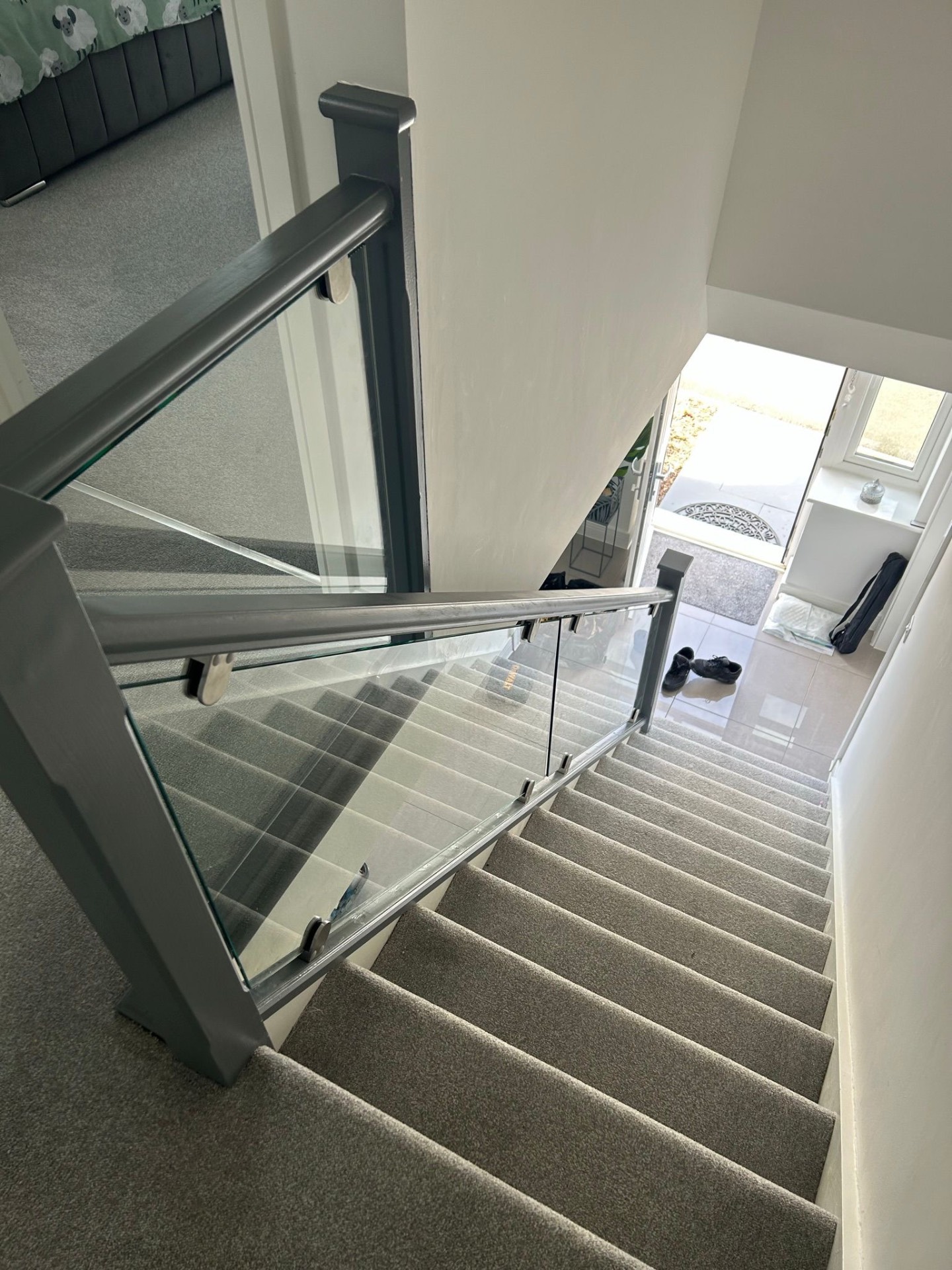 Glass balustrades by Jays Glass & Glazing